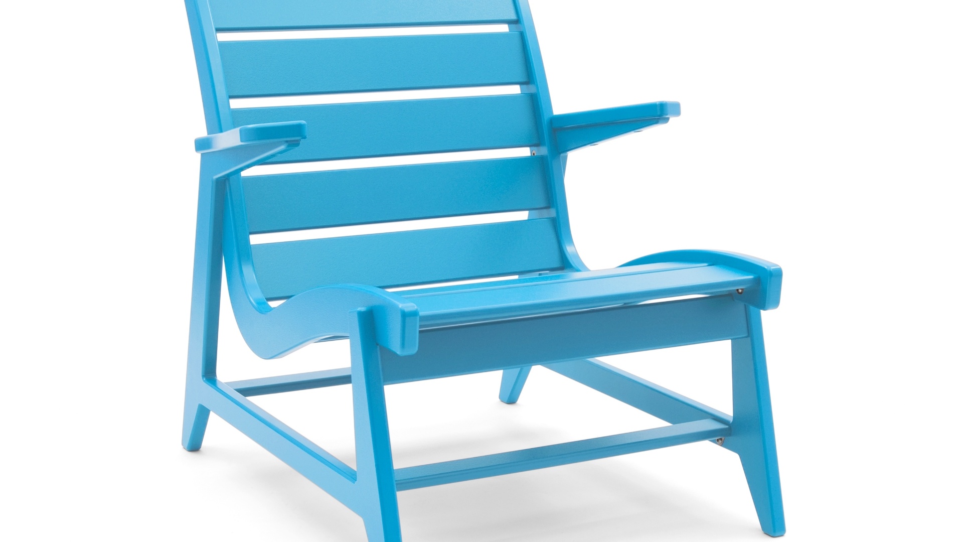 Móveis externos (imagem do NYT, usar apenas no respectivo material) - Cadeira de plástico reciclado desenvolvida pela Loll - Divulgação