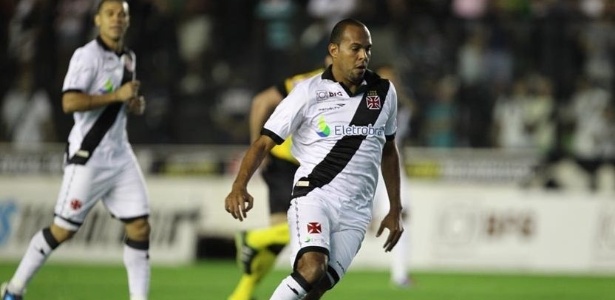Alecsandro terá a responsabilidade de marcar gols e impedir a queda do Vasco - Marcelo Sadio/ site oficial do Vasco