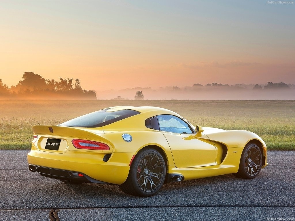 Dodge define preços do novo SRT Viper, que vai de US$ 99.390 (R$ 201 mil) a US$ 122.390 (R$ 247.500, pela versão GTS) - Divulgação