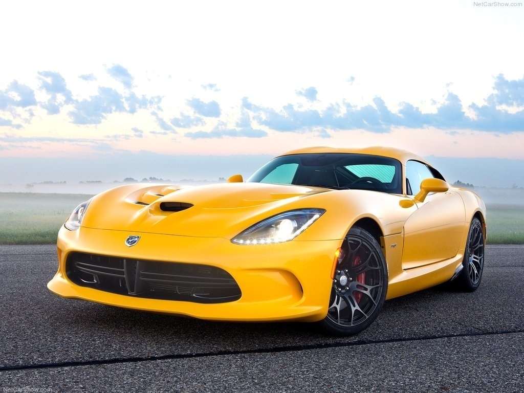 Dodge define preços do novo SRT Viper, que vai de US$ 99.390 (R$ 201 mil) a US$ 122.390 (R$ 247.500, pela versão GTS) - Divulgação