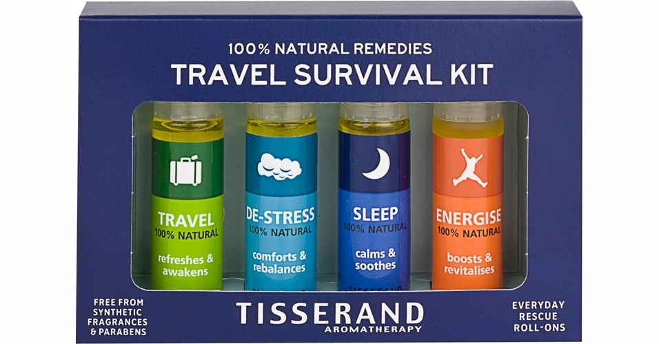 O Travel Survival Kit, da Tisserrand Aromatherapy, traz quatro óleos em roll on: para viagem, para desestressar, para energizar e para dormir. Preço sugerido: R$ 145. SAC: (11) 3081-5217 - Divulgação