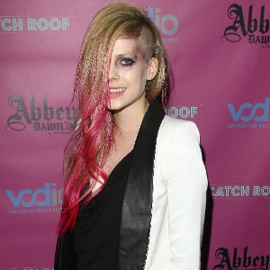 Avril Lavigne em uma festa em Nova York, nos EUA(10/9/12) - Donald Traill/Invision/AP Images