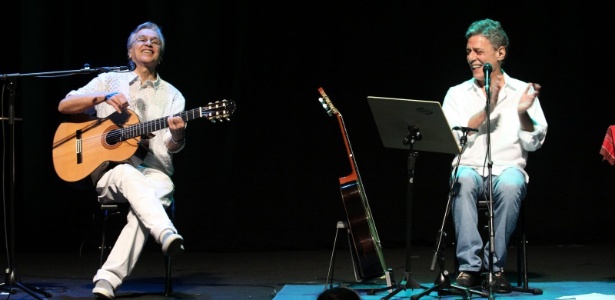 Caetano Veloso e Chico Buarque se apresentam no show "Primavera Carioca", no Rio de Janeiro (11/9/12) - Raphael Mesquita/Foto Rio News