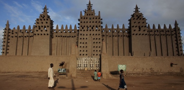 Grande Mesquita de Djenné, Patrimônio Mundial da Unesco, em Mali