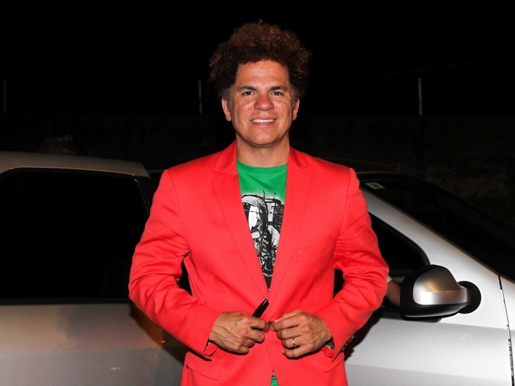 O artista Romero Britto participa de festa de encerramento do quadro "Dança dos Famosos" em casa noturna de SP (16/9/12) - Manuela Scarpa/Foto Rio News