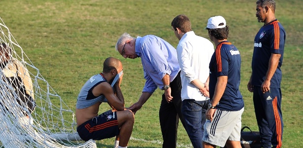Leandro Euzébio sentiu dores no joelho esquerdo durante treino da semana passada - Dhavid Normando/Photocamera