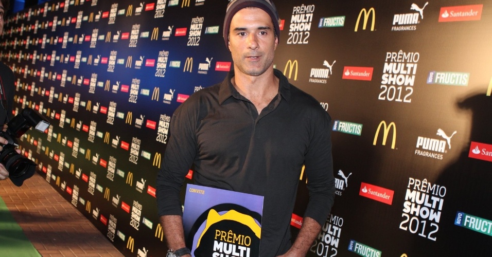 O ator Marcos Pasquim chega para o 19º Prêmio Multishow (18/9/12). - Foto Rio News