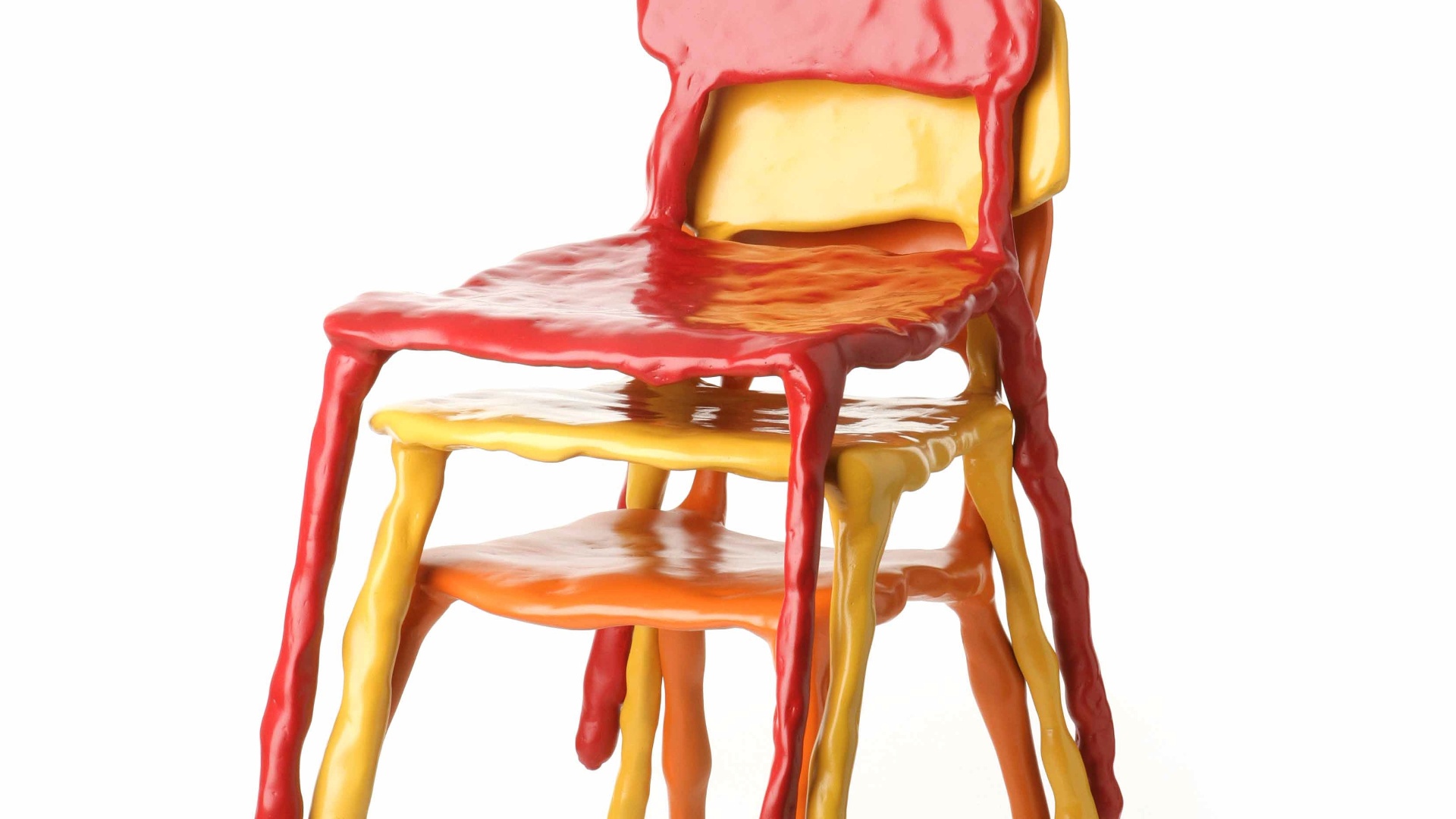 Cadeiras da coleção "Clay" criada por  Maarten Baas em 2006 - Divulgação/ The New York Times