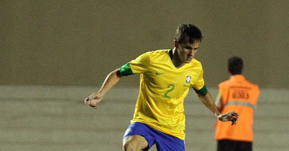 Lucas Marques, lateral do Grêmio,