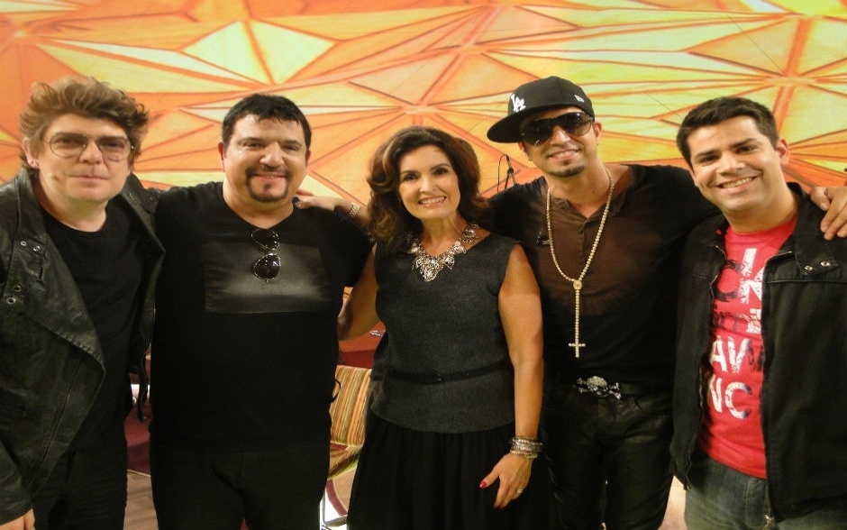 O programa "Encontro com Fátima Bernardes" desta quinta-feira (20) falou sobre músicas que grudam na cabeça e contou com apresentações do cantor Latino