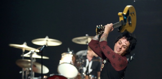 Green Day se apresenta no iHeartRadio Music Festival, em Las Vegas, em setembro de 2012 - Getty Images