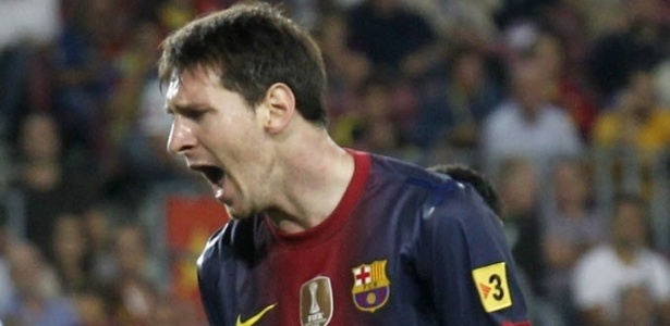 Messi, mais irritado que o normal, lamenta gol perdido na partida contra o Granada - REUTERS/Albert Gea 