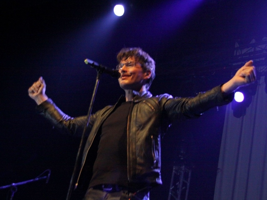 Morten Harket, fundador do extinto A-ha, se apresentou no palco do Citibank Hall, na Barra da Tijuca, Zona Oeste do Rio (22/9/12). Muitos fãs aos delírios e portando cartazes estavam na plateia - Graça Paes/Foto Rio News