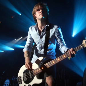 Dougie Poynter, baixista da banda britânica McFly (23/5/2011) - Folhapress