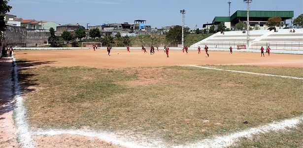 6 jogadores de futebol nascidos nos campos da várzea