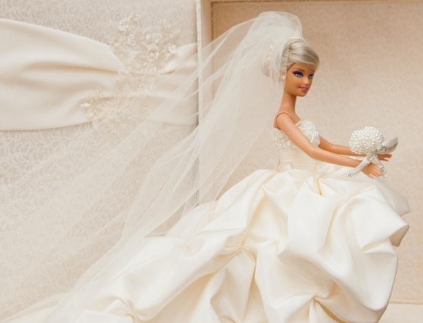Imagem da Barbie noiva de Patrícia Vergara - Alexandre Macedo/Divulgação