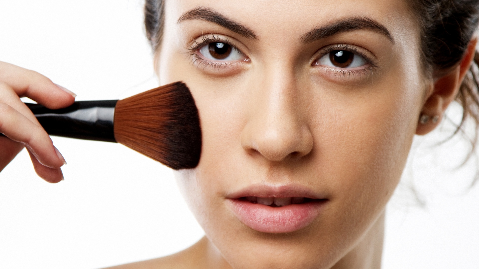 Passo a passo ensina a compor look gótico  - Ana Lima/UOL