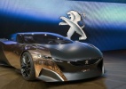 Paris: Peugeot mostra seu superesportivo híbrido Onyx - Joel Saget/AFP