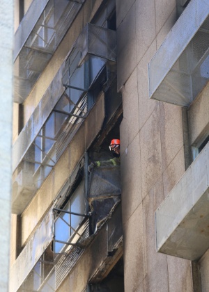 O incêndio atingiu dois apartamentos no Leblon, zona sul do Rio de Janeiro - Fernando Maia/UOL