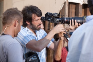 Ben Affleck dirige cena de "Argo", longa sobre a Revolução do Islâmica no Irã - PictureLux/Brainpix