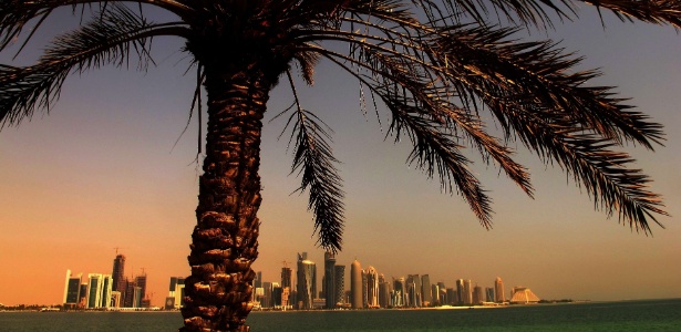 Doha, capital do Qatar, país com a maior renda nacional per capita, segundo o Pnud. O relatório divulgado pelo órgão das Nações Unidas informa que as 85 pessoas mais ricas do mundo detêm o mesmo patrimônio que os 3,5 bilhões mais pobres somados - AFP PHOTO / PATRICK BAZ