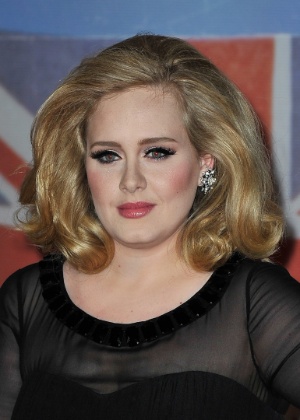 Adele no Brit Awards no 02 Arena, em Londres (21/2/12) - Gareth Cattermole/Getty Images