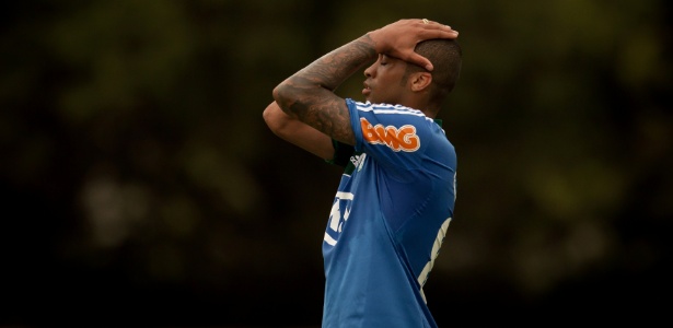 Wesley vive nesta sexta-feira seu último dia com a camisa do Palmeiras - Robson Ventura/Folhapress