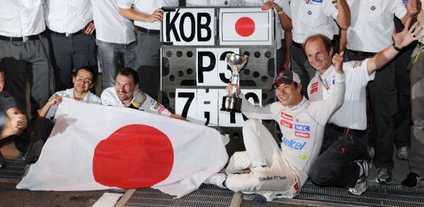 Kobayashi comemora pódio pela Sauber no GP do Japão de 2012; japonês está de volta - Toshifumi Kitamura/AFP