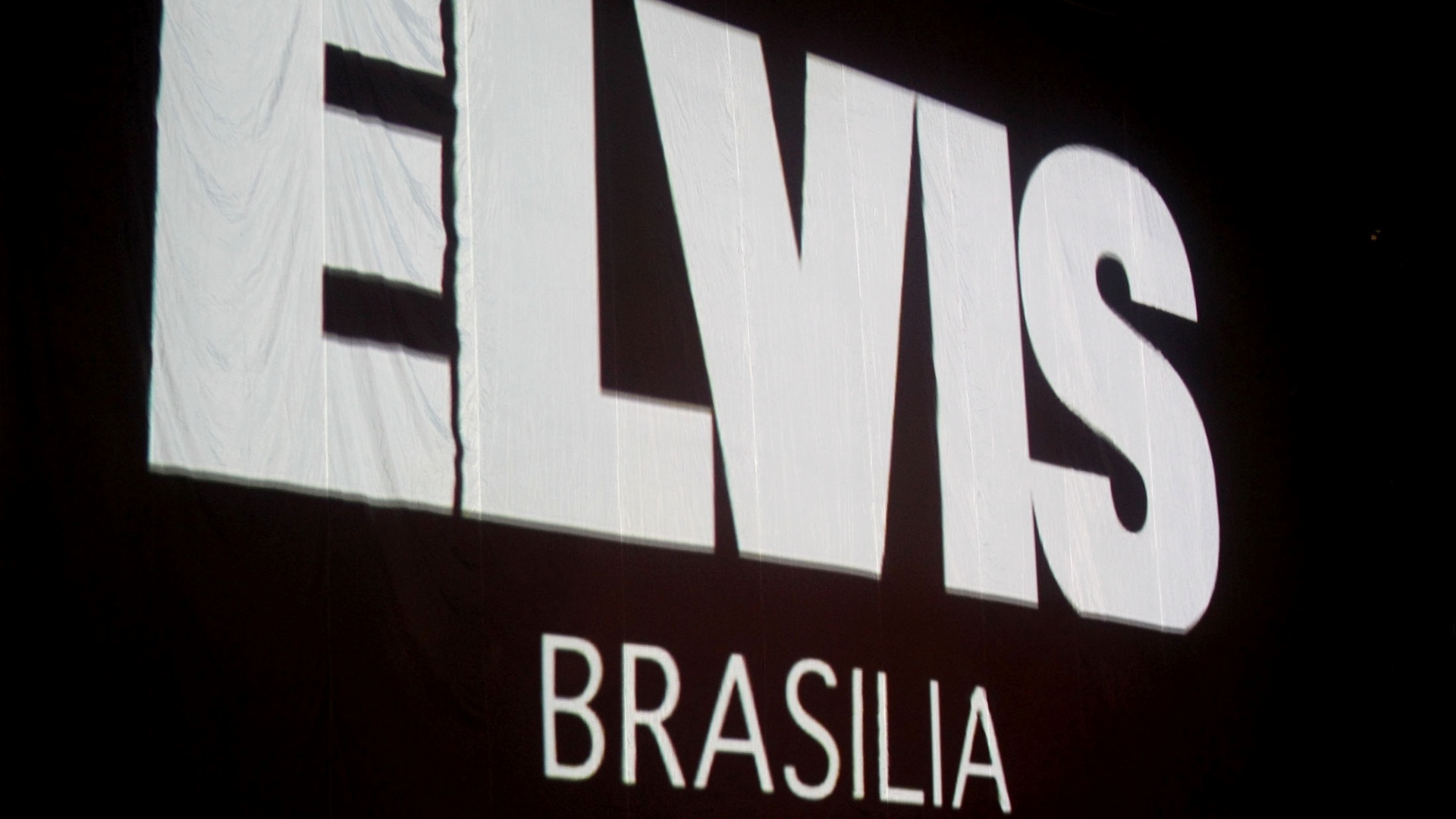 Turnê "Elvis in Concert" em Brasília (6/10/2012) - Roberto Jayme/UOL 