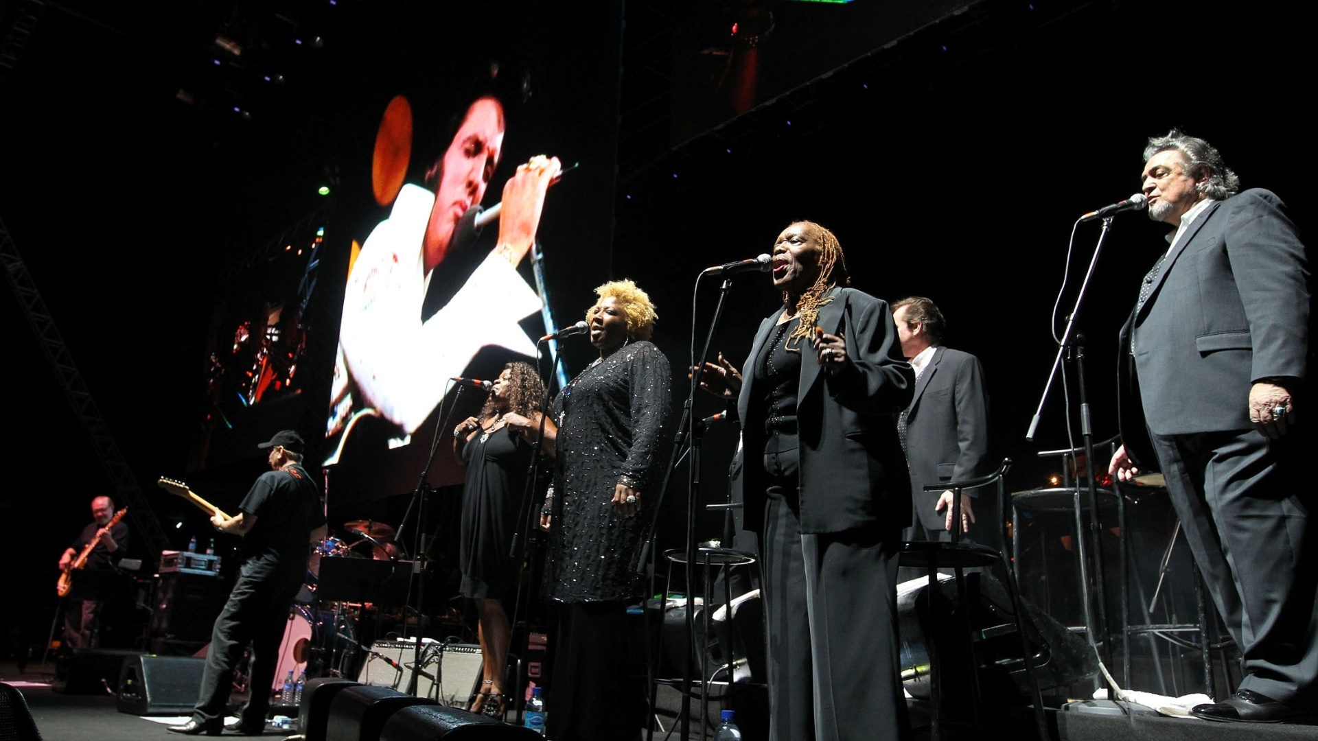 Turnê "Elvis in Concert" em Brasília (6/10/2012) - Roberto Jayme/UOL 