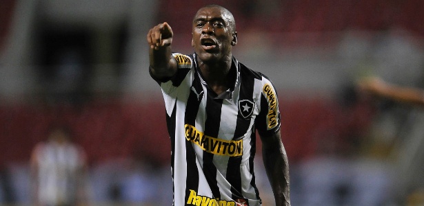 Botafogo usa a imagem de Seedorf para aumentar seu orçamento no próximo ano - Fernando Soutello/AGIF