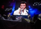 Com telões, espetáculo de Elvis Presley se aproxima de grandes shows de estádios - Leonardo Soares/UOL