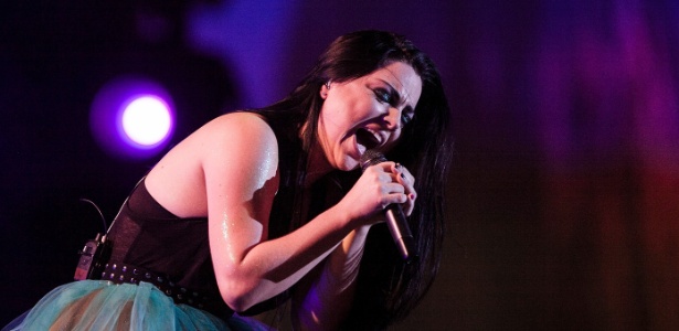 Evanescence, liderado por Amy Lee, se apresentou no Espaço das Américas, em São Paulo (7/10/12) - Leonardo Soares de Souza/UOL