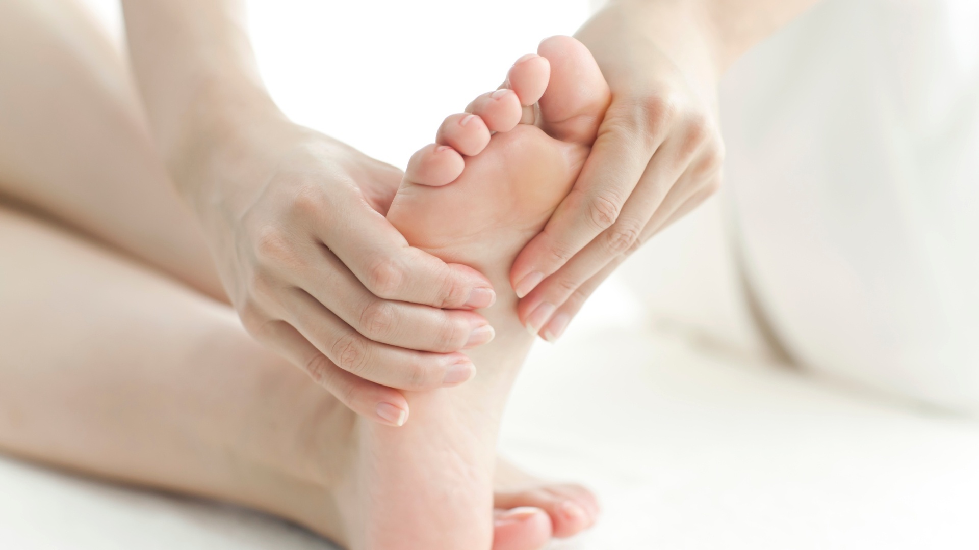 Imagem de massagem nos pés - vale massagem da Cadô Presentes - Thinkstock