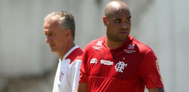 Dorival Júnior preferiu não entrar em detalhes sobre a nova ausência de Adriano no Fla - Alexandre Vidal/Fla Imagem