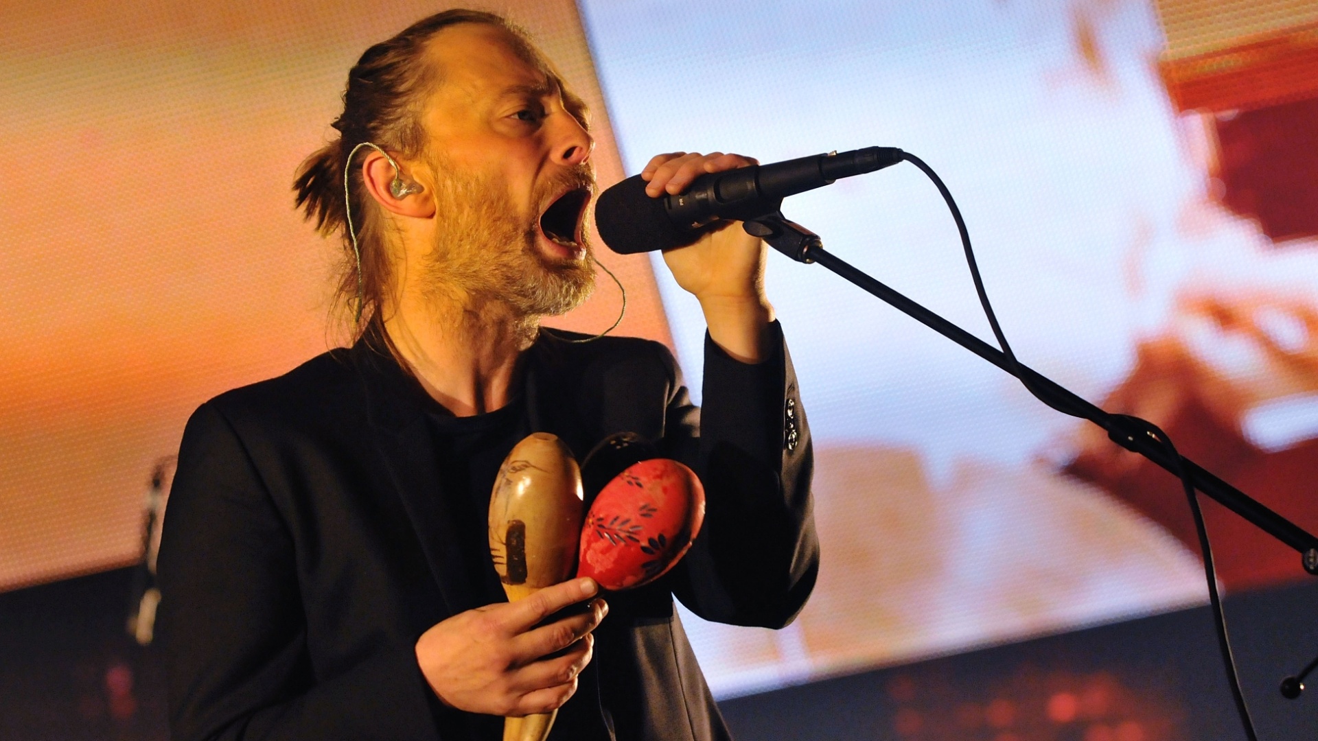 Thom Yorke em show da banda inglesa Radiohead em Londres/Inglaterra (8/10/2012) - Getty Images