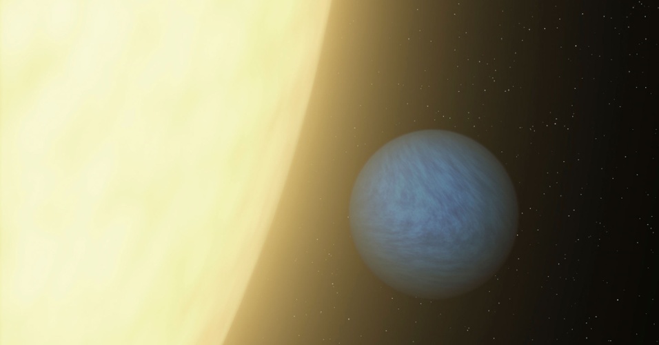 11.out.2012 - Concepção artística mostra o planeta 55 Cancri ao lado de sua estrela, a apenas 40 anos-luz de distância da Terra. Cientistas descobriram que esse planeta "vizinho", com o dobro do tamanho do nosso, é composto basicamente de diamante e grafite