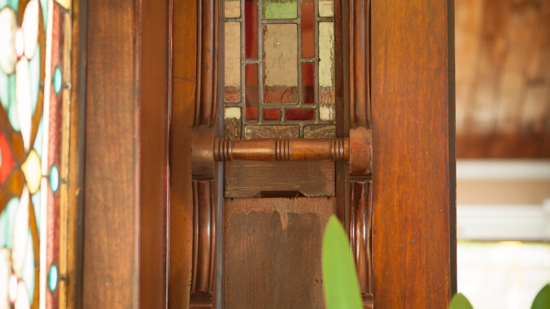 Mansão de John Archer foi construída com relíquias arquitetônicas e objetos resgatados do lixo, nos EUA (Imagem do NYT, usar apenas no respectivo material) - Trent Bell/ The New York Times