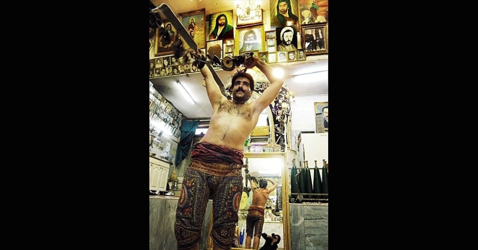 Um total de 30 artistas de 13 países exibem seus trabalhos - Art Fund Collection of Middle Eastern Photography at the V&A and the British Museum