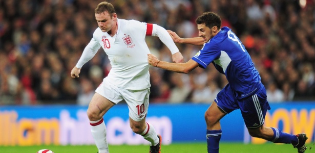 No primeiro turno, Inglaterra goleou San Marino por 5 a 0 e espera novo massacre