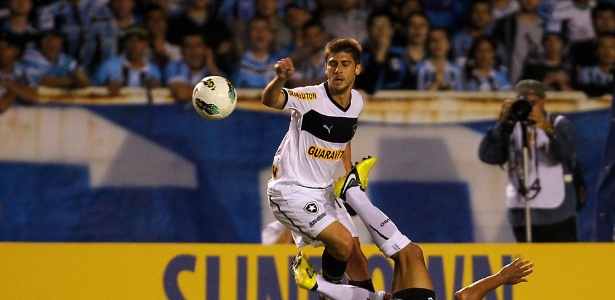 Fellype Gabriel sofre com problemas físicos e recebe tratamento especial no Botafogo - Jefferson Bernardes / Preview.com