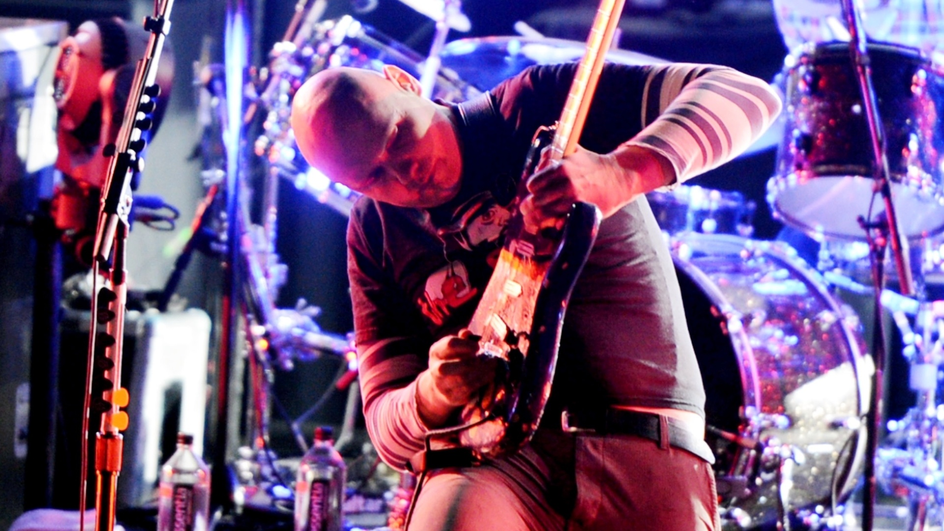 Billy Corgan, vocalista do Smashing Pumpkins, se apresenta em show da banda no Gibson Amphitheatre em São Francisco, Califórnia. Na apresentação, o grupo tocou "Oceania", álbum mais recente, na íntegra, além de hits e covers de David Bowie e Kiss (14/10/12) - Getty Images