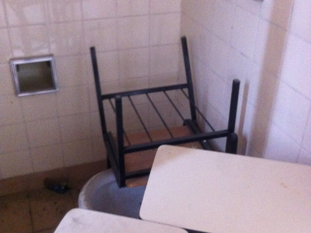 Fotos Veja os problemas da E.T.E.A.B. Escola Técnica Estadual Adolpho Bloch, do Rio de Janeiro Fotos Veja os problemas da E.T.E.A.B. Escola Técnica Estadual Adolpho Bloch, do Rio de Janeiro