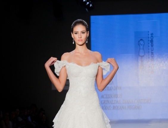 Imagem de vestido de noiva assinado pela estilista Bibi Barcellos - Divulgação