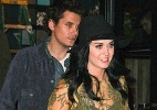 Katy Perry e John Mayer são vistos aos beijos e aumentam rumores de volta - Reprodução/DailyMail 