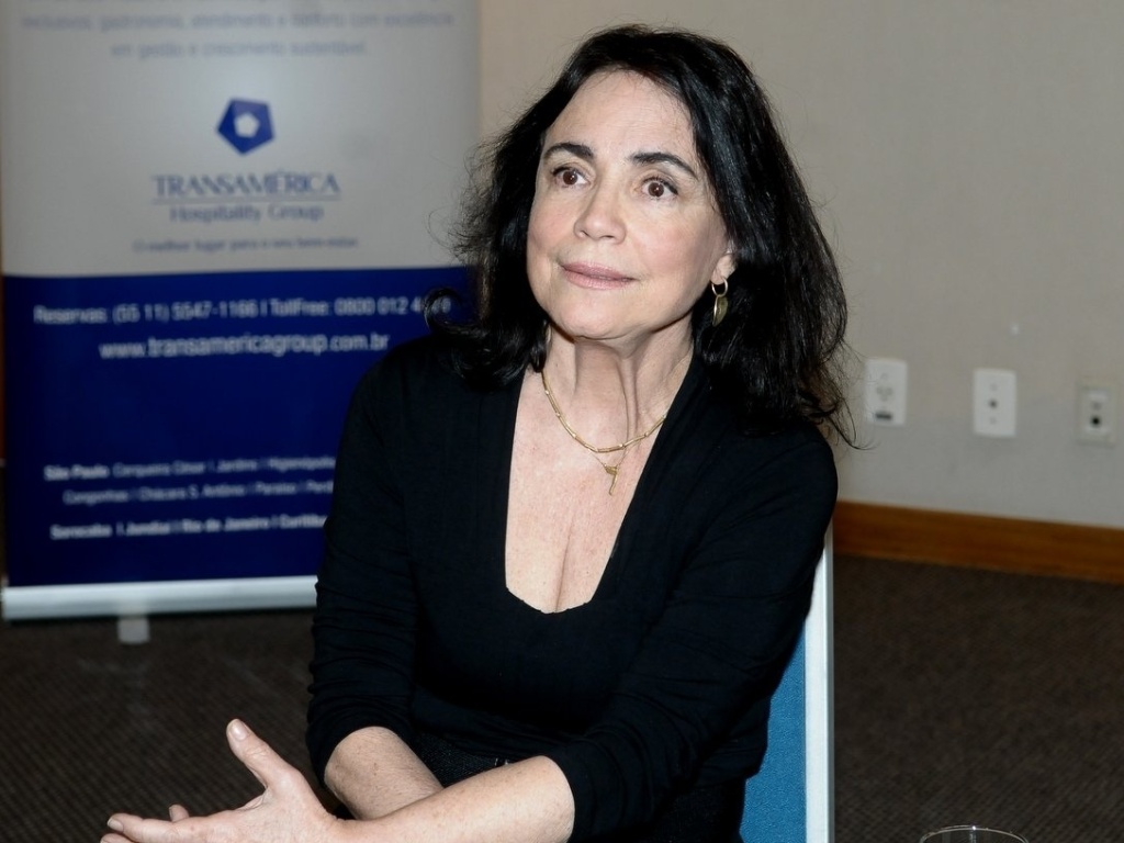 Regina Duarte apresenta em São Paulo a peça "Raimunda, Raimunda", dirigida e protagonizada por ela (16/10/12) - Francisco Cepeda/AgNews 