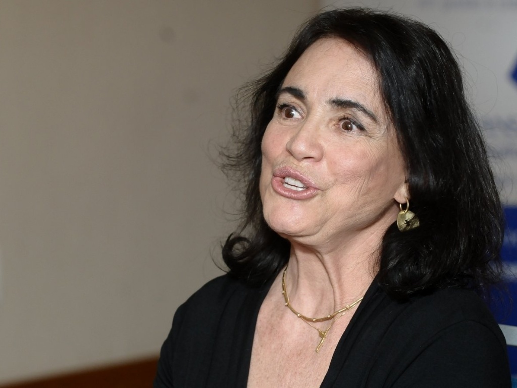 Regina Duarte apresenta em São Paulo a peça "Raimunda, Raimunda", dirigida e protagonizada por ela (16/10/12) - Francisco Cepeda/AgNews 