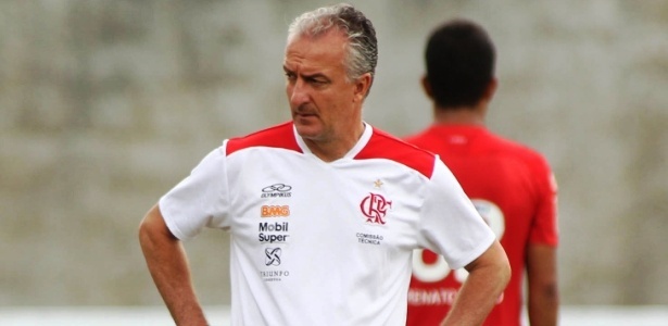 Dorival Júnior continuará no Flamengo e pediu quatro ou cinco reforços para 2013 - Alexandre Vidal/Fla Imagem
