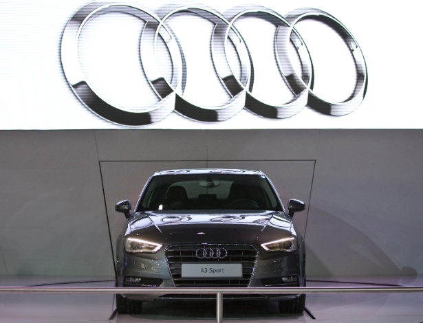 Audi mostra uma versão do novo A3, que na verdade serão três; aguarde e comprove - Simon Plestenjak/Folhapress
