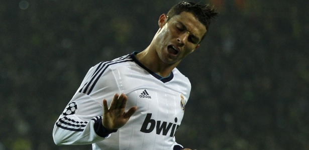 Cristiano Ronaldo fez questão de frisar que está feliz e quer continuar no Real Madrid - Ina Fassbender/REUTERS